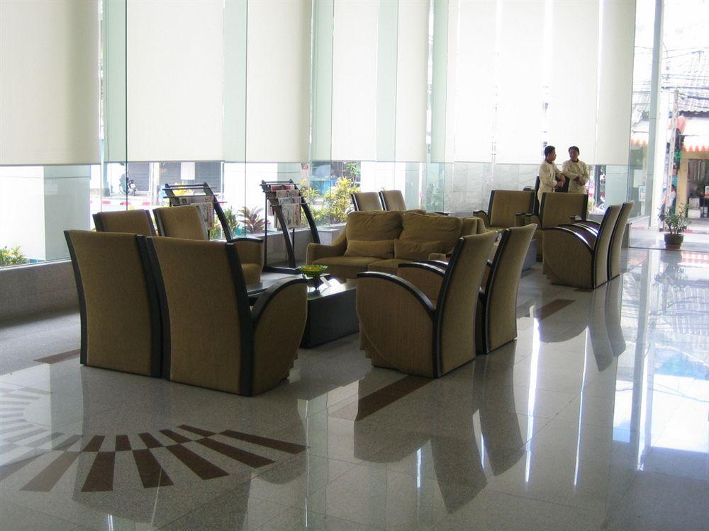 New Season Hotel Хат'яй Екстер'єр фото