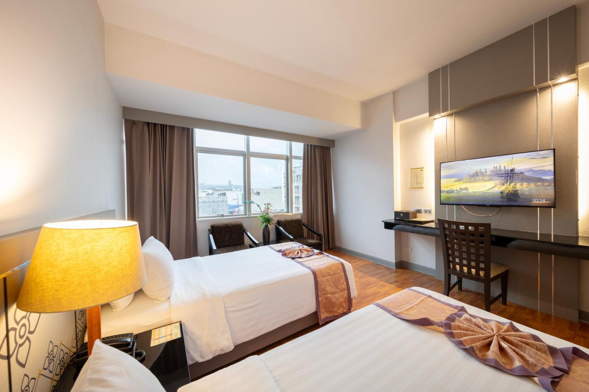 New Season Hotel Хат'яй Екстер'єр фото