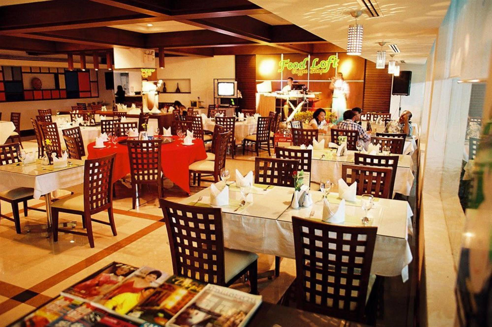 New Season Hotel Хат'яй Екстер'єр фото