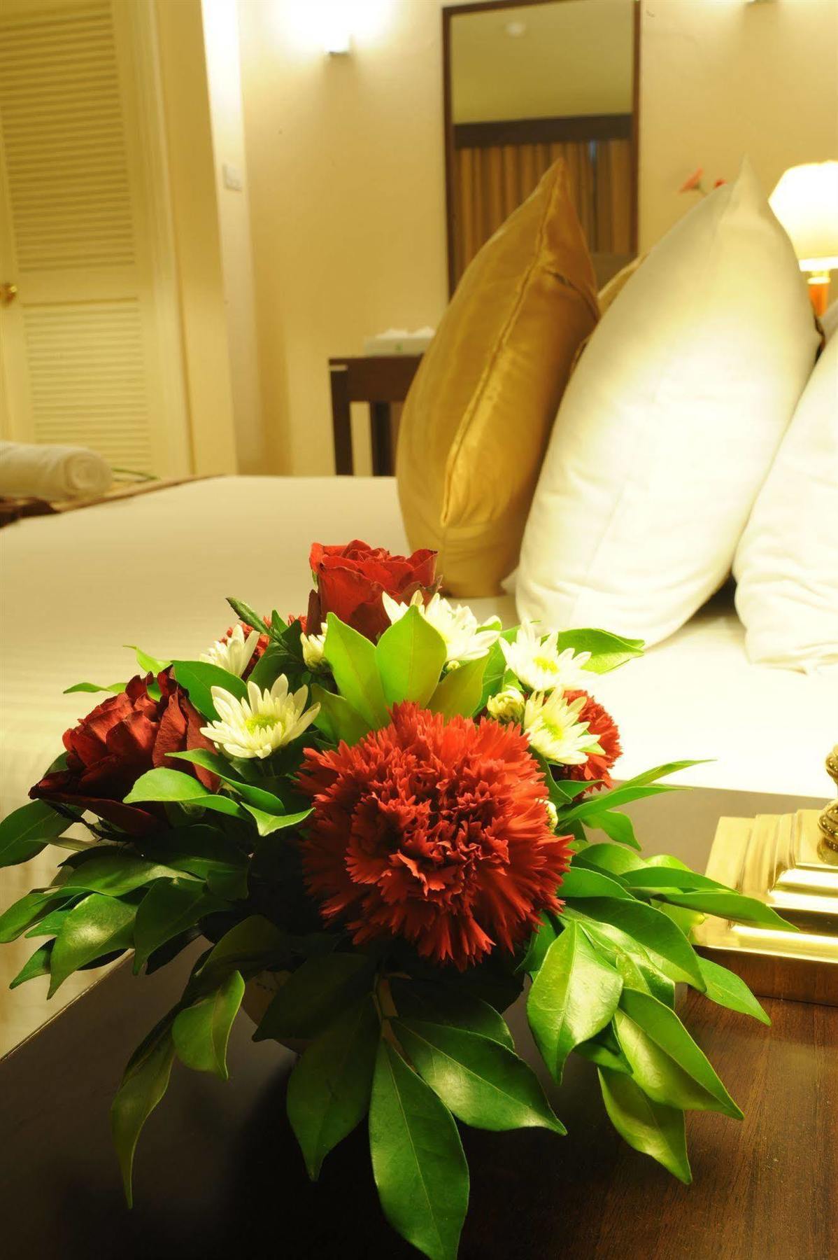 New Season Hotel Хат'яй Екстер'єр фото